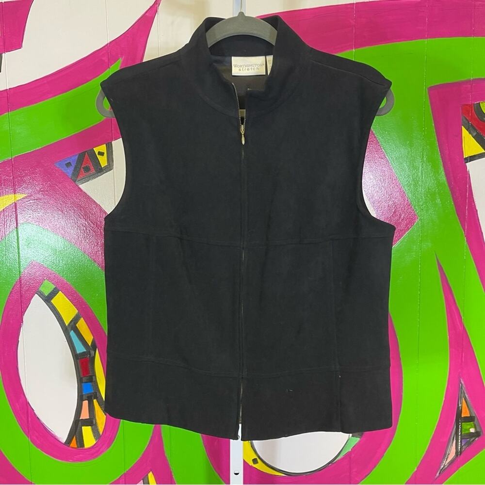 Worthington Stretch, Black Vest. Size 14. In excellent condition!
